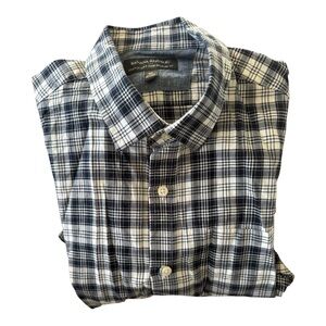 Banana Republic Men's Navy and White Checkered Shirt